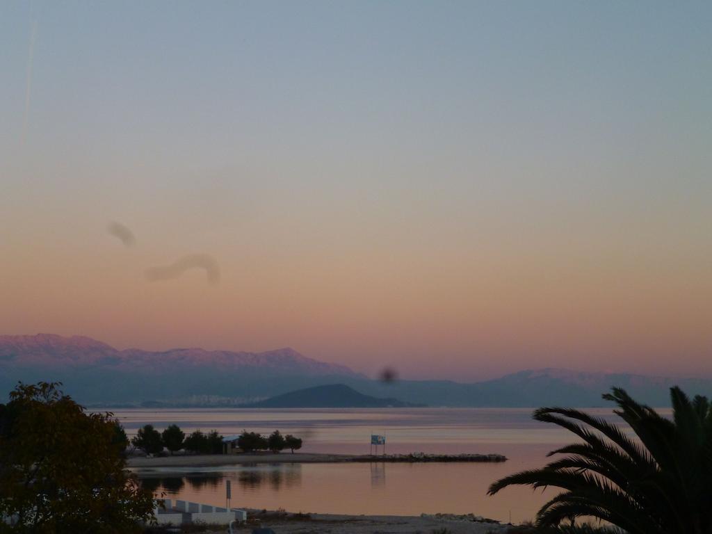 Anita Apartments Trogir Bagian luar foto